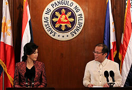 President Aquino and Thai Prime Minister Yingluck Shinawatra during the latter's official visit to the Philippines, January 19, 2012