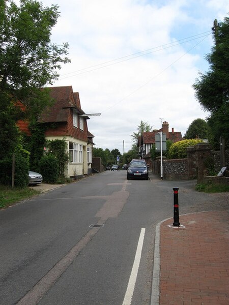 File:The North Star, North End - geograph.org.uk - 1446124.jpg