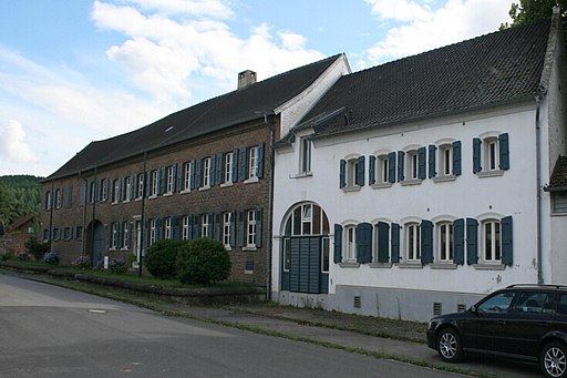 Titz-Höllen Denkmal-Nr. 53, Ehrenstraße 16 (1697)