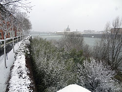 image de la Garonne sous la neige