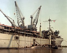 The submarine USS Francis Scott Key taking on Trident C-4 missiles from USS Simon Lake at Kings Bay, Georgia, on 2 October 1981 USS Francis Scott Key (SSBN-657).jpg