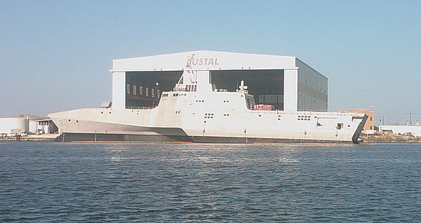 Side view of Independence on 29 April 2008