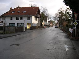 Bahnhofstraße in Utting am Ammersee