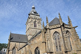 圣母教堂（法语：Église Notre-Dame de Villedieu-les-Poêles）