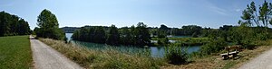 180 degree panorama from the north (left bank of the Aare).