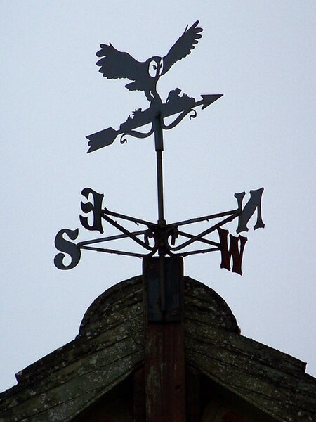 File:Weather vane, Stratford sub Castle - geograph.org.uk - 1177577.jpg