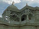 English: Shri Swaminarayan Mandir London