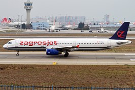 Zagrosjet, TC-OBJ, Airbus A321-231 (31965066325).jpg