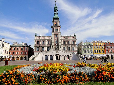 Польские фотографии. Замосць Польша. Город Замосць Польша. Варшава Польша ратуша. Кафедральный собор Замосць Польша.