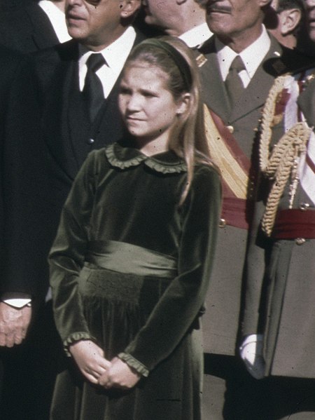 File:(Infanta Elena) De proclamatie en beëdiging van Prins Juan Carlos tot Koning van Spanje tijdens , Bestanddeelnr 254-9764 (cropped).jpg