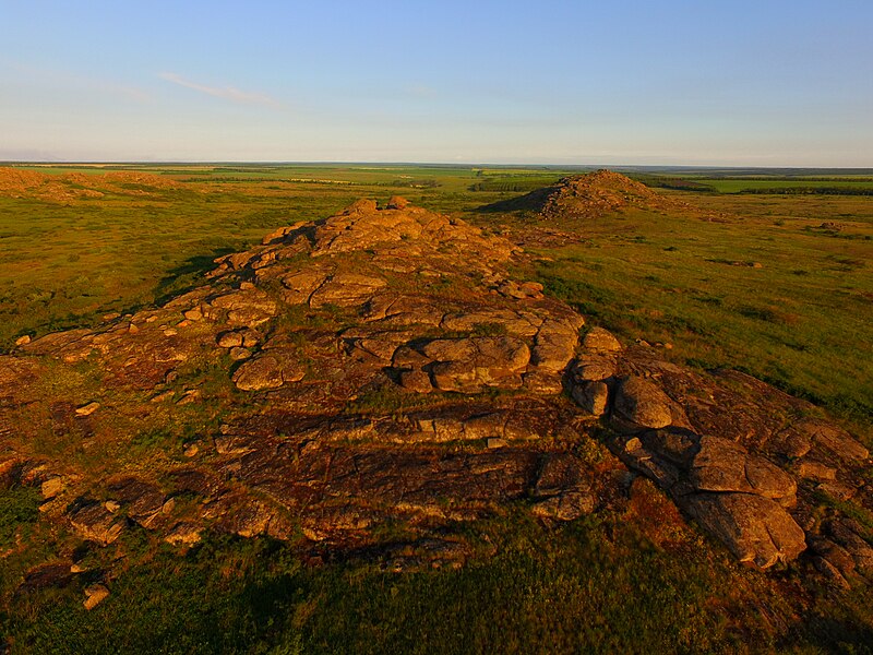 File:Камяні могили 2017.05. з дрону (11).jpg