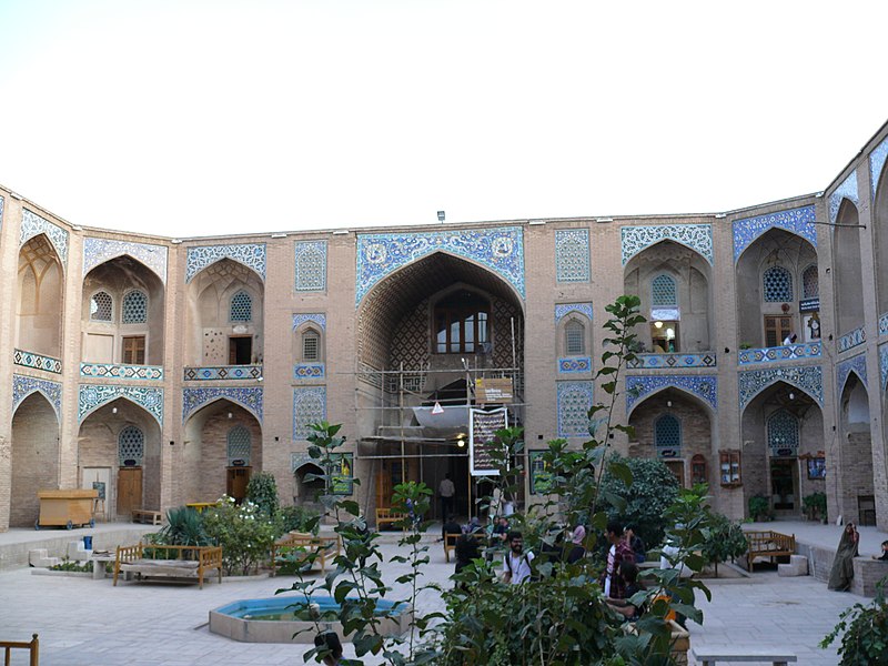 File:کاروانسرای گنجعلی خان5.jpg