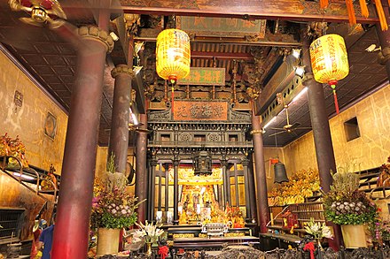 Mamingshan Zhen'an Temple interior