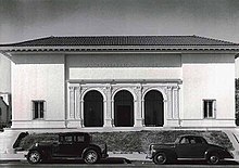 Santa Barbara Museum of Art, ca. 1941. Santa Barbara Museum of Art Archives. 1940s Facade Before Wing PHOTOSHOPPED.jpg
