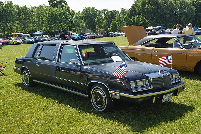 File:1984 Chrysler Executive Limousine (35086783516).jpg