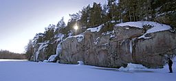 Klippmålningar vid sjön