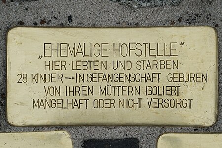 2019 11 24 120234 Burgwedel Stolpersteine Im Mitteldorf