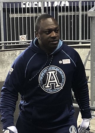 <span class="mw-page-title-main">Markus Howell</span> Canadian gridiron football player and coach (born 1975)