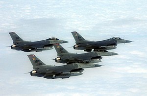 Formacija štirih prstov F-16 Fighting Falcon