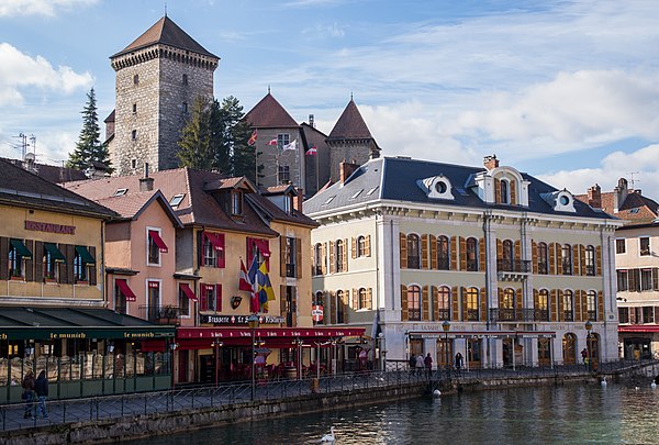 Image: Annecy, France (37635411615)