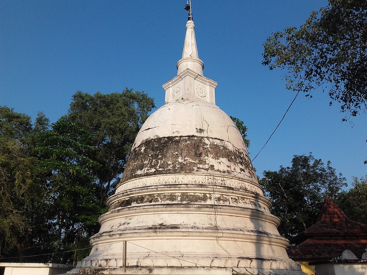 Asgiriya Raja Maha Vihara, Gampaha - Wikipedia