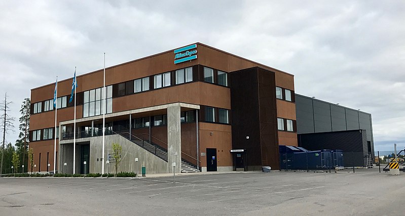 File:Atlas Copco Vantaan Hakkilassa.jpg