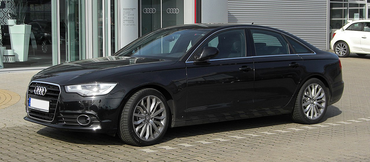 File:Audi a6 c7 black (2).jpg - Wikimedia Commons