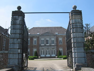 Baronville - castle entry
