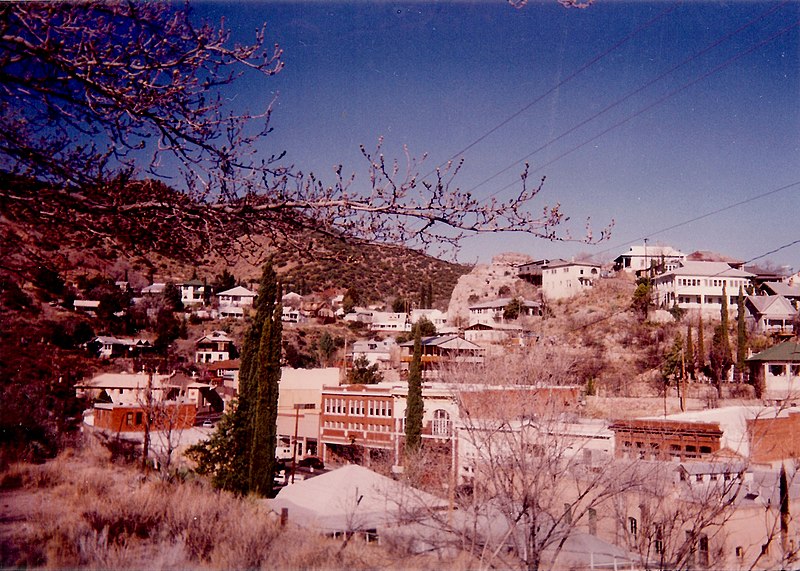 File:Bisbee Arizona March 1996 - 02.jpg