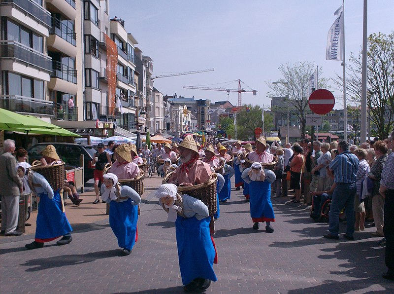 File:Blankenbergse visdraagsters.jpg