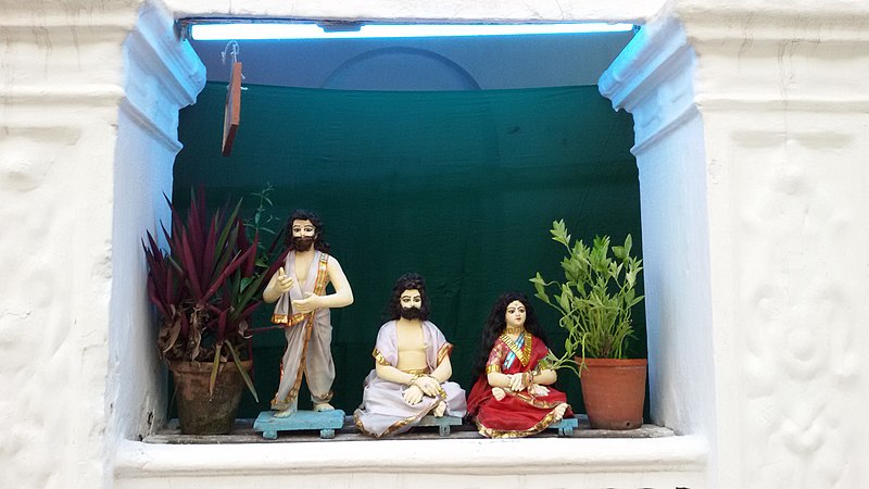 File:Bonku Bihari Saha Temple, Chaltabagan, Jhulan 2015 (21).jpg