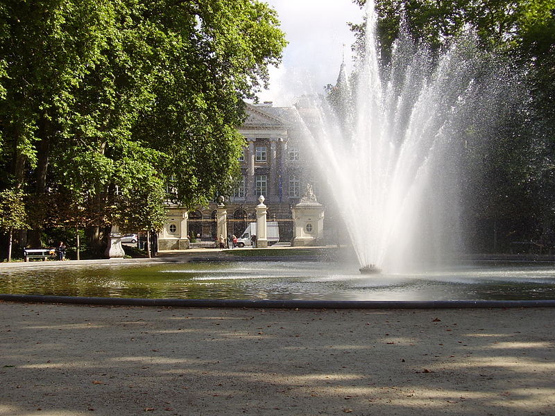 File:Brussels Park in summer 2007 1.JPG