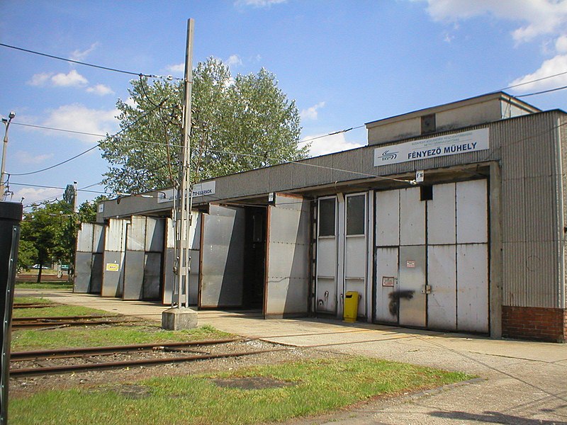 File:Budapest Foeldalatti Depot.jpg