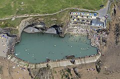 Bude Sea Pool - tidal pool aerial image (29274549714).jpg