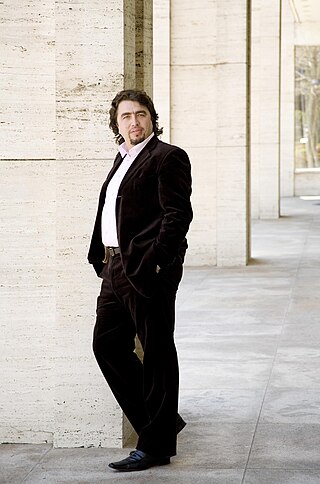 <span class="mw-page-title-main">Burak Bilgili</span> Turkish operatic bass-baritone