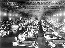 חיילי צבא ארצות הברית, מאושפזים בבית חולים בקנזס בשל השפעת הספרדית.