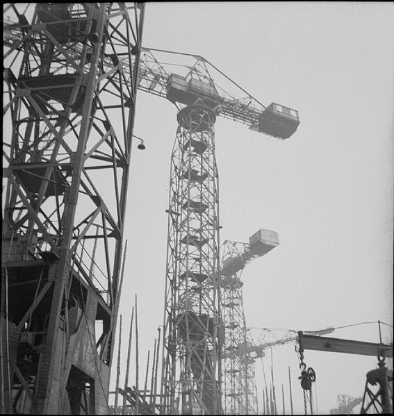 File:Cecil Beaton Photographs- Tyneside Shipyards, 1943 DB57.jpg