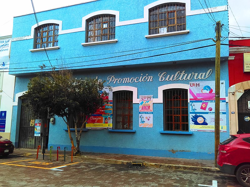 File:Centro Cultural Universitario Víctor Manuel Ballesteros. 01.jpg