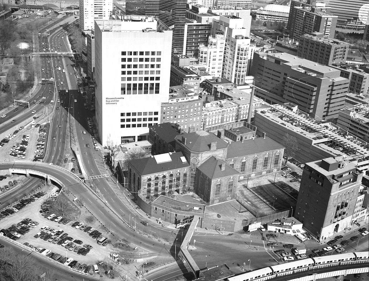 File:Charles Street Jail (Boston, MA) - aerial www.paulmartinsmith.com - Wikipedia