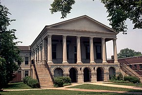 Chester County Courthouse (Built 1852), Chester, South Carolina.jpg