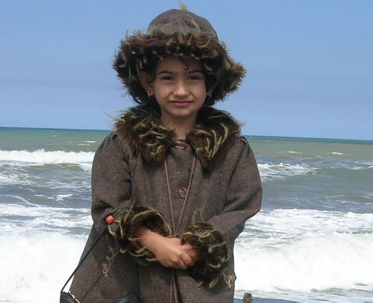 File:Child-Caspian Sea.JPG