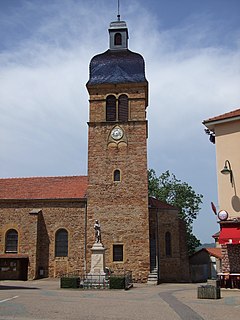 Coutouvre Commune in Auvergne-Rhône-Alpes, France