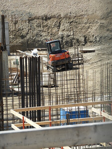 File:Construction site South St 051.jpg