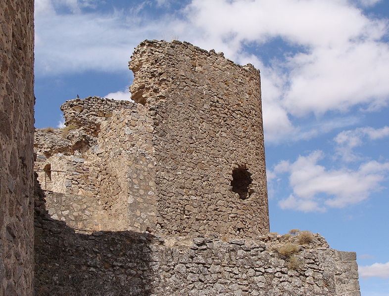 File:Consuegra, trou du boulet.JPG