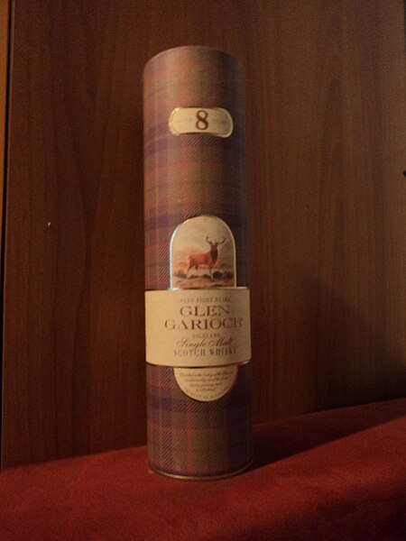 File:Container for the bottle of Glen Garioch.JPG