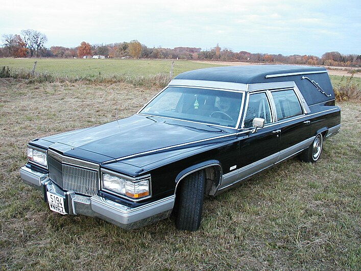 Corbillard cadillac.JPG