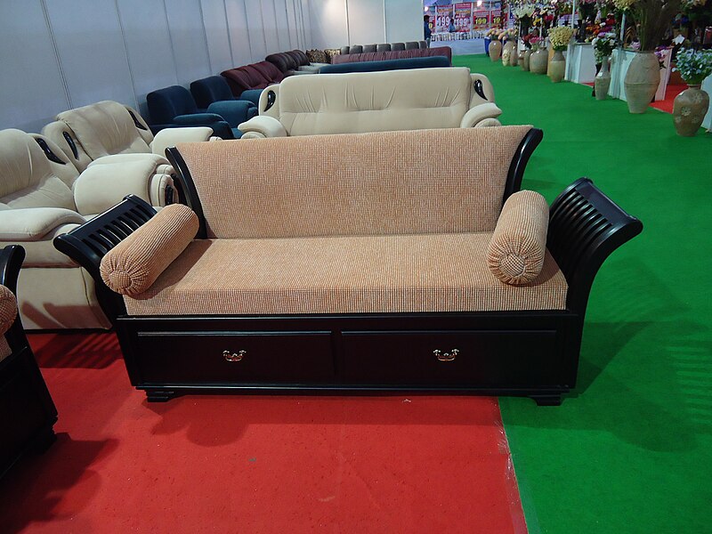 File:Couch Furniture.JPG