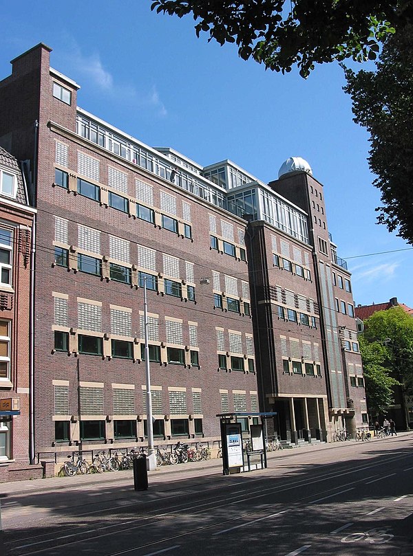 Former Chemistry Laboratory (1932) at De Lairessestraat.