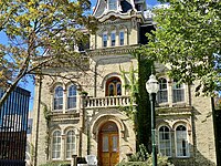 Van Slyke / Keenan House in Madison, Wisconsin (August Kutzbock, 1858) Dr. George Keenan House, Gilman Street and Pinckney Street, Mansion Hill, Madison, WI - 52763318025.jpg