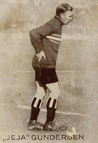 <span class="mw-page-title-main">Einar Gundersen</span> Norwegian footballer (1896-1962)